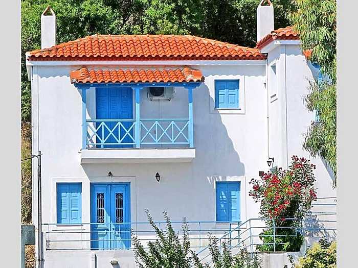 ORPHEAS TRADITIONAL HOUSE (Alonnisos Old Town)
