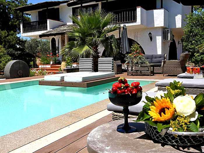 Byblos Luxury Villa (Prinos)