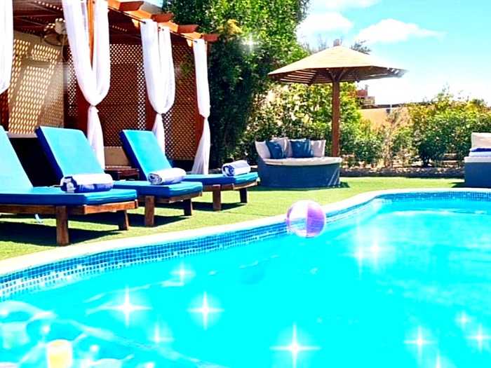 Royal Blue Villa 8pers private swimmingpool