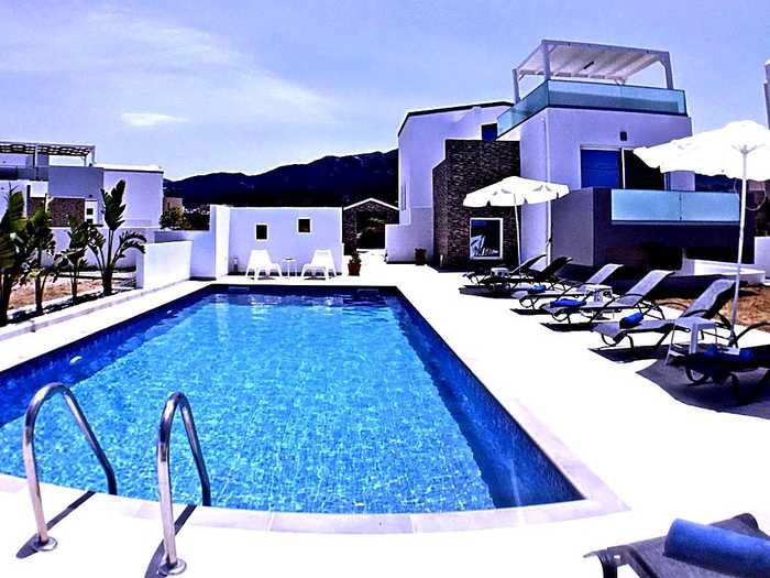 Xenos Villa 4 – Luxury Villa With Private Swimming Pool Near The Sea (Tigaki)