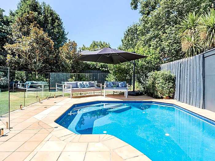 Grand Brighton Family Home with a Solar Heated Pool