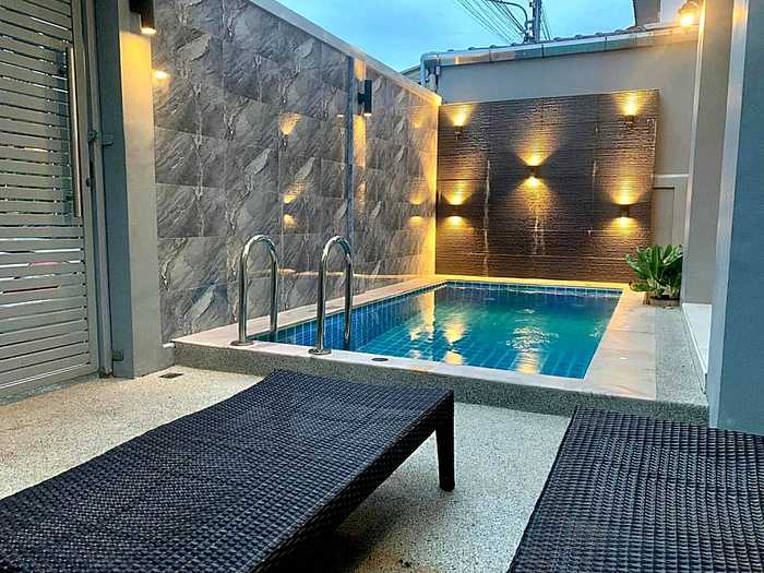 Private pool Spa HOuse in Down Town Patong